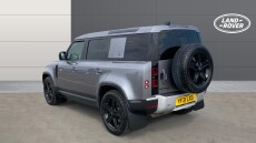 Land Rover Defender 3.0 D300 HSE 110 5dr Auto Diesel Estate